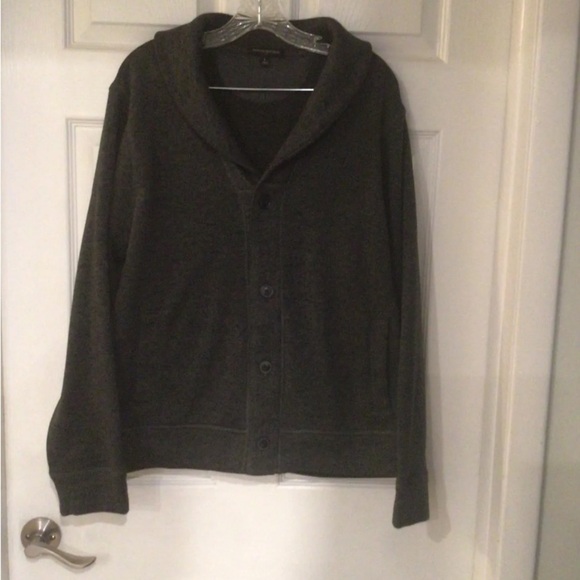 Banana Republic Women’s Heavyweight Gray Button Cardigan Size L - Picture 2 of 8